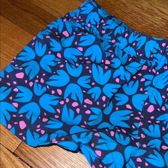 Patagonia Blue Floral Women's Athletic Shorts - Picture 3 of 8